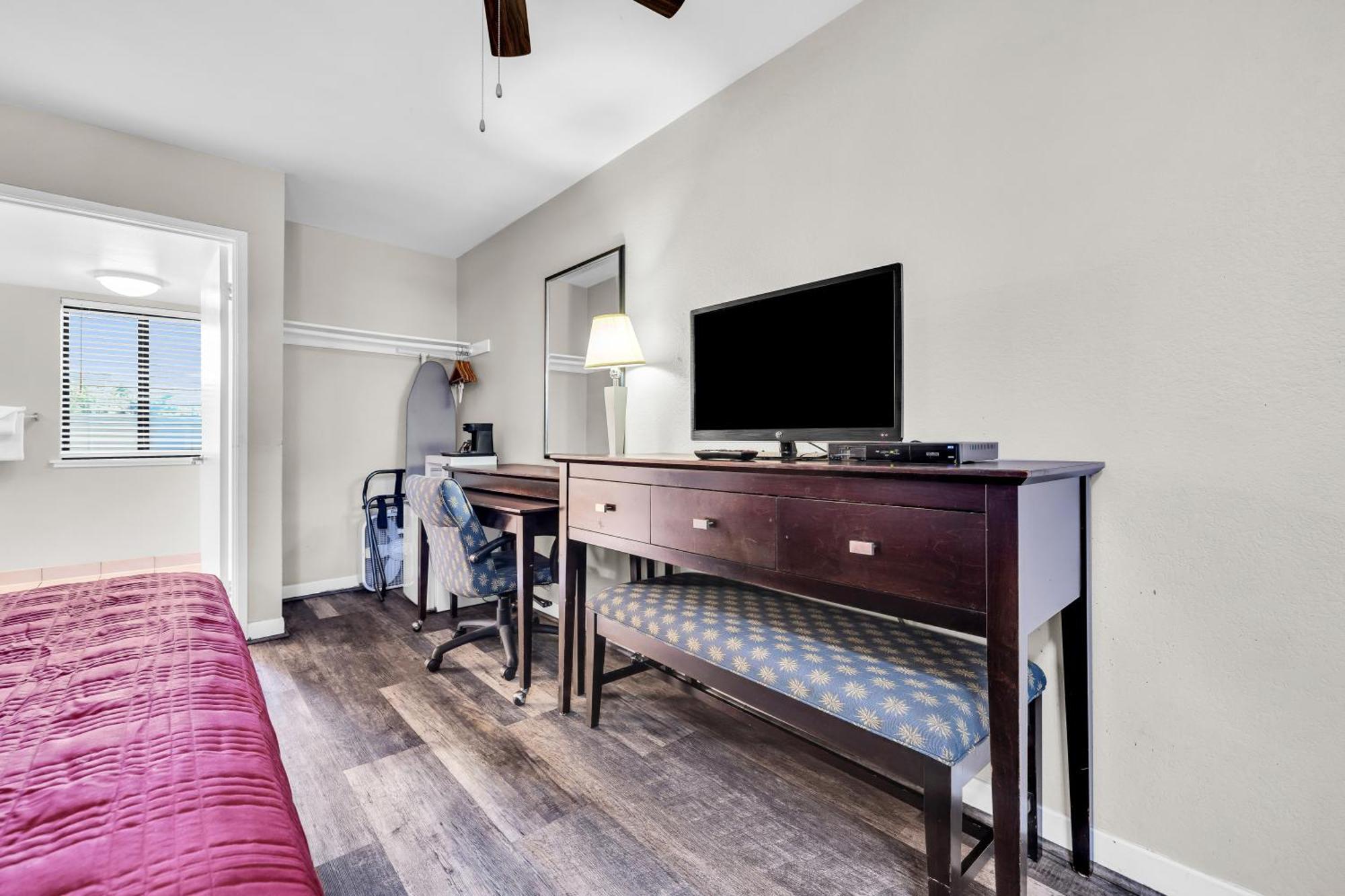 Bay Breeze Inn Seaside Extérieur photo